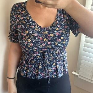 SO Short Sleeve Navy Blue Floral Tie Cropped Peplum Top V-Neck Babydoll Top